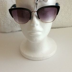 Foster Grant Ladies Sunglasses